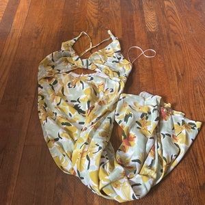 Floral satin twist cutout top midi dress